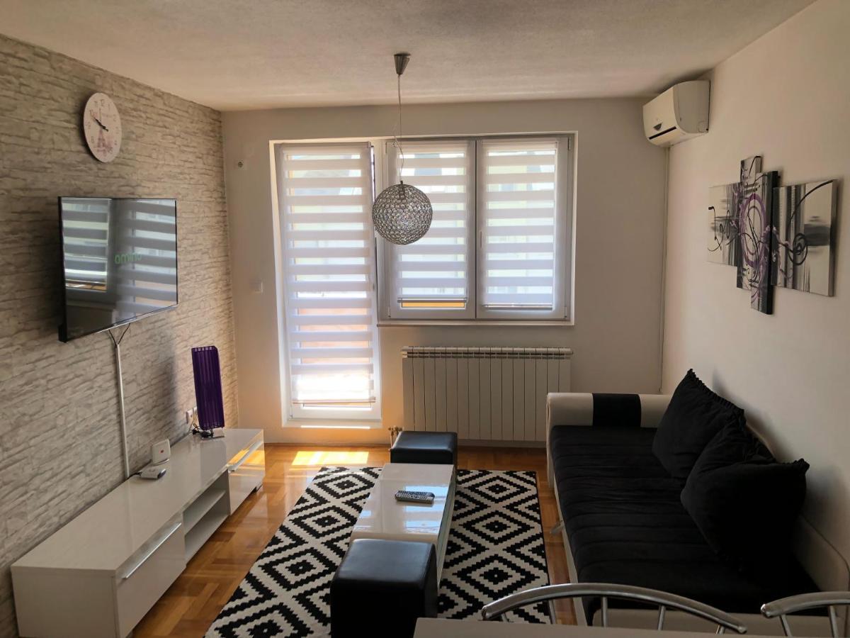 Apartman Dobrinja 1 SJJ Exterior foto